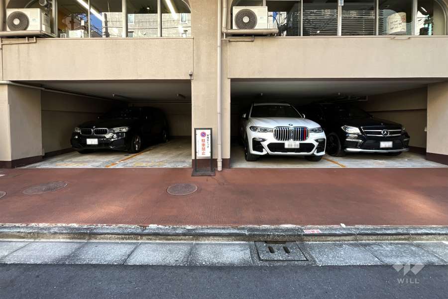 敷地内駐車場(屋内平面式)