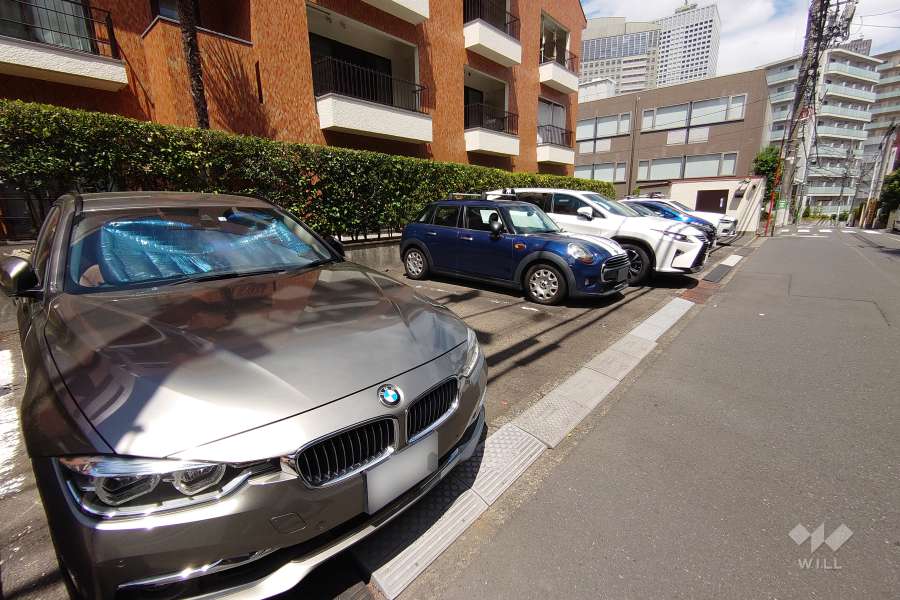 敷地内駐車場（屋外平面式）