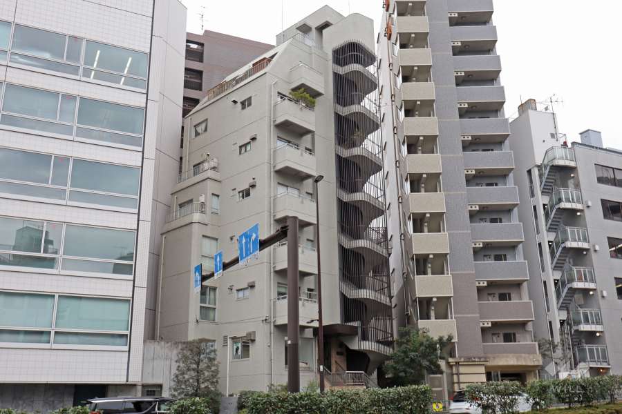 代々木松久ハイツの外観（北東側から）