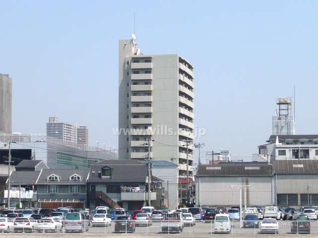 外観（西側から）