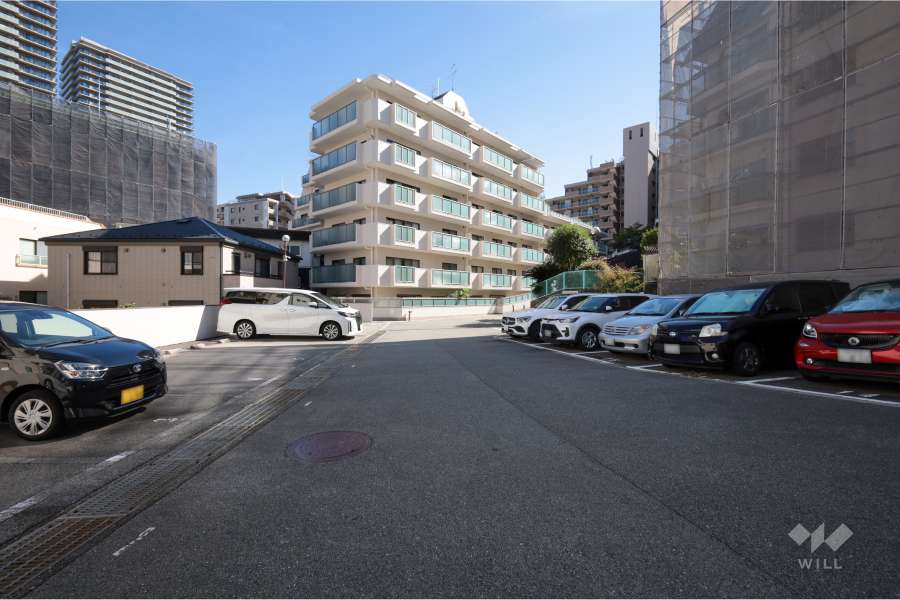 敷地内駐車場（屋外平面式）