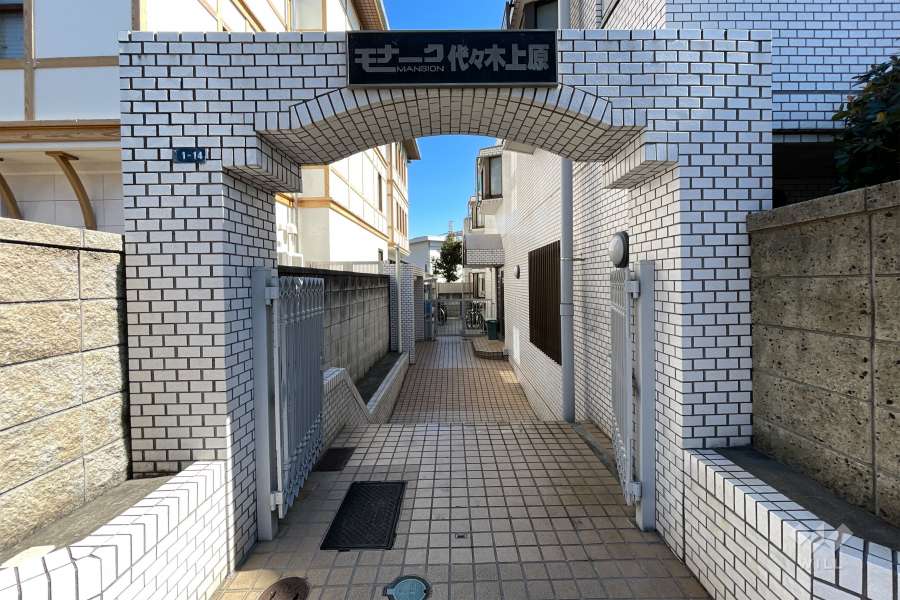 エントランスアプローチ