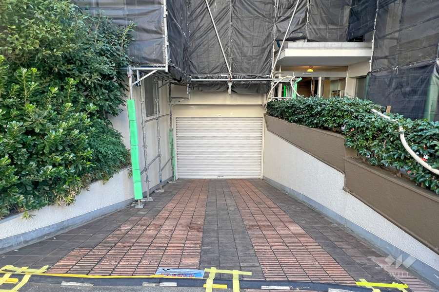 敷地内駐車場（屋外平面式）