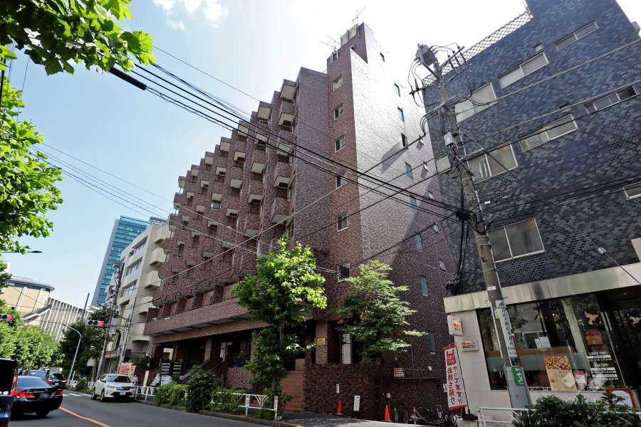 青山アルコーブの外観（北東側から）