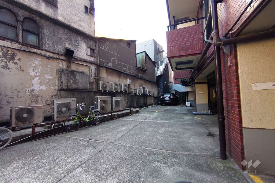 敷地内駐車場（屋外平面式）