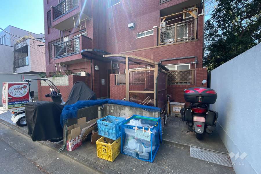 駐輪場、バイク置場