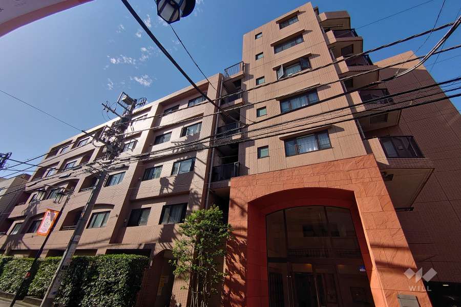 クリオ渋谷ラ・モードの外観（北西側から）