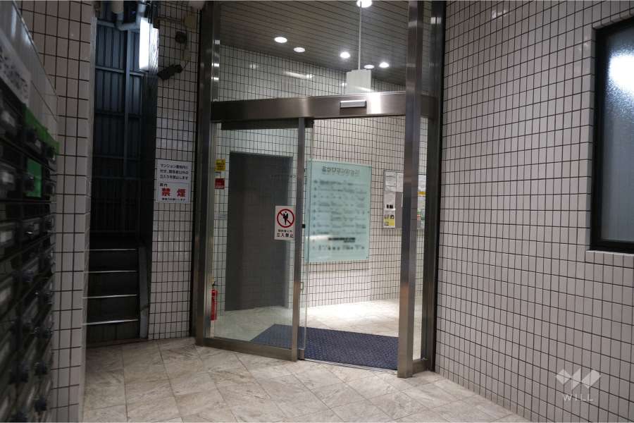 エントランスホール