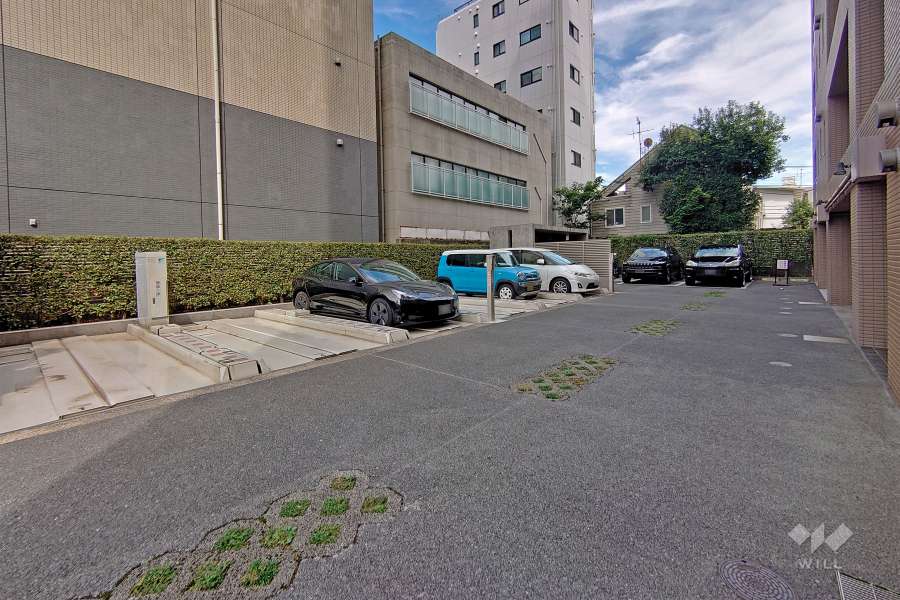 敷地内駐車場（屋外平面式・機械式）