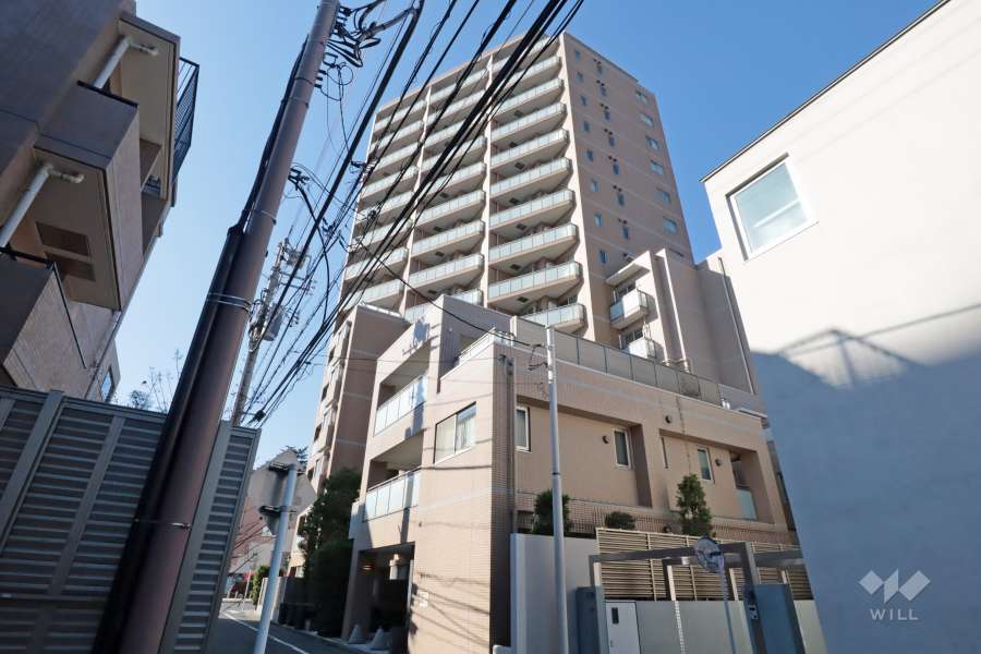 渋谷神山町レジデンスの外観(東側から)