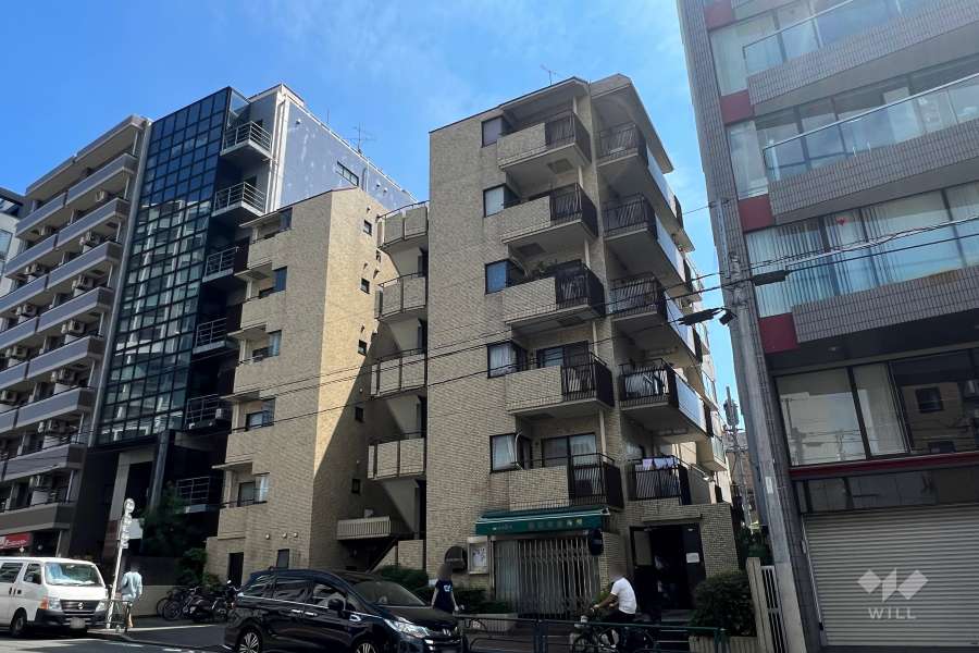 ドルミ恵比寿の外観(北西から)
