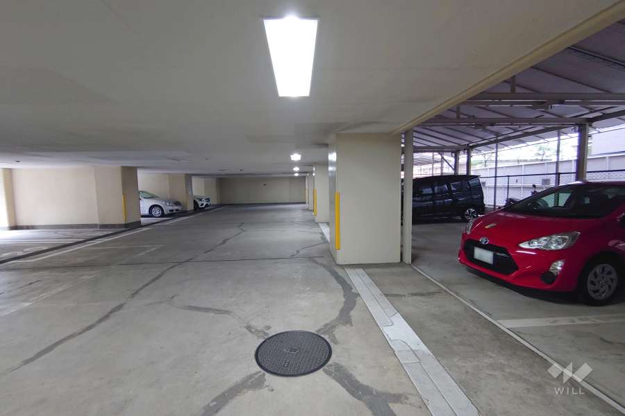 敷地内駐車場（屋内平面式）