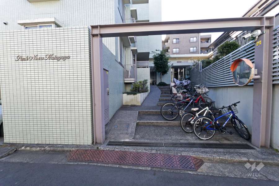 マンションの出入り口