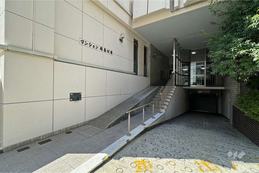 エントランスアプローチ