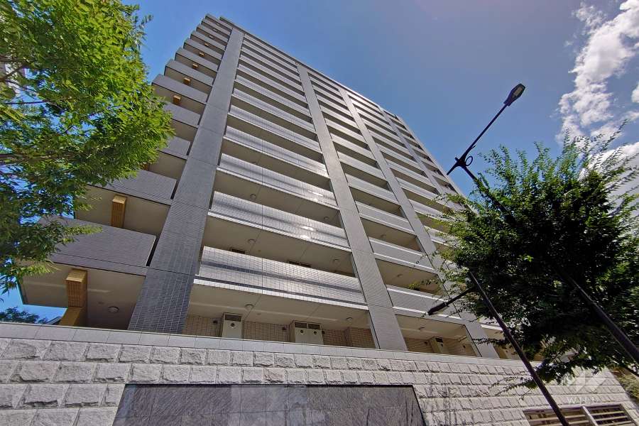 グランドガーラ代々木参宮橋の外観（北西側から）