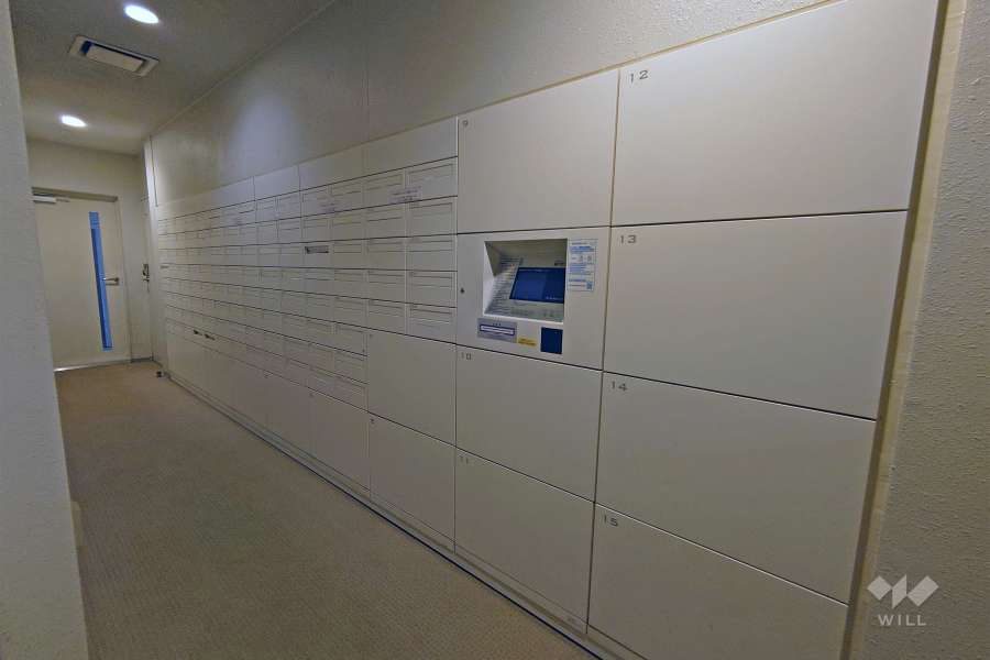 宅配ボックスと共用ポスト