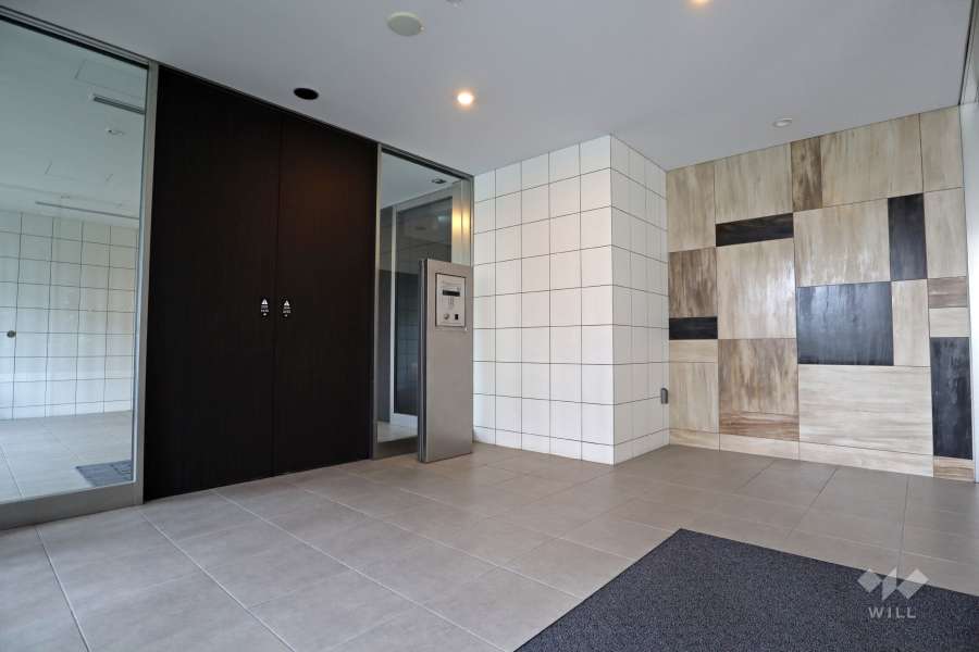 エントランスホール