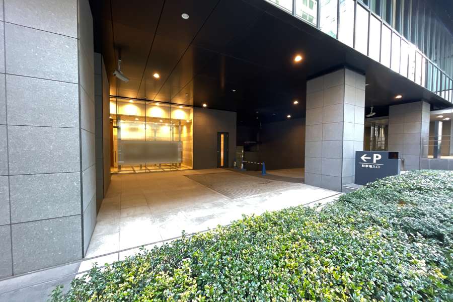 敷地内駐車場（屋内平面式）