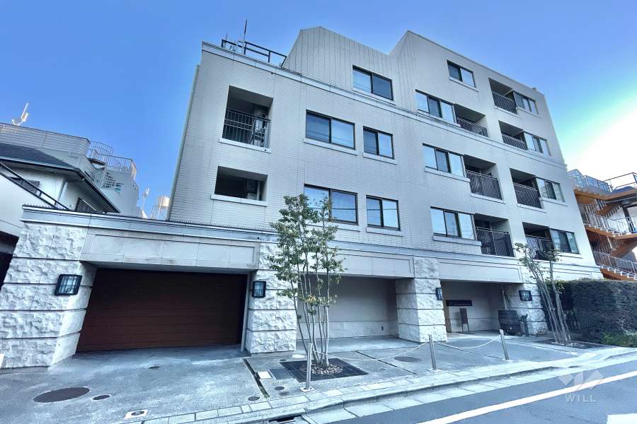 ザサンメゾン神宮前4丁目エルドの外観（南西側から）