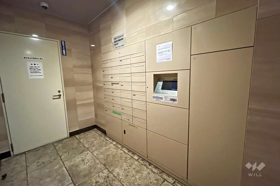 共用ポストと宅配ボックス