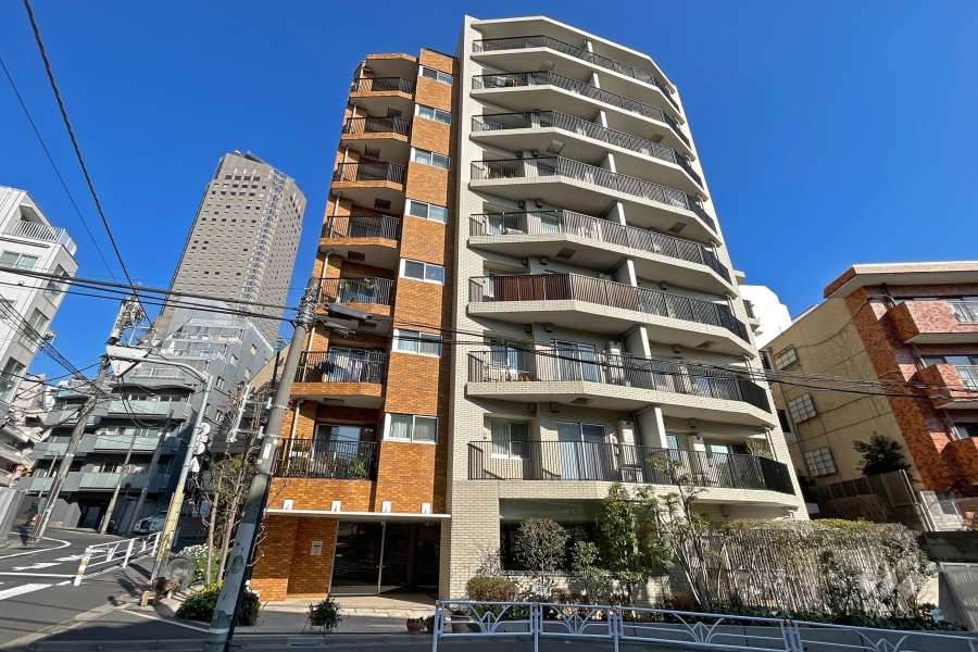 『Ａスタンダード渋谷桜丘』の外観（南西側から）