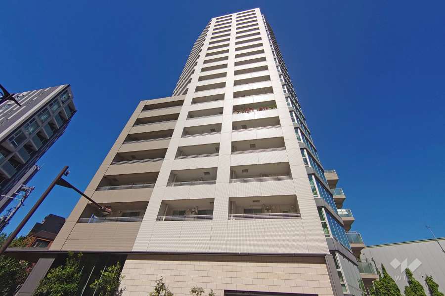 パークタワー渋谷本町の外観（南側から）