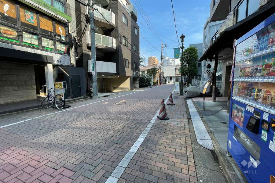 敷地北西側前面道路