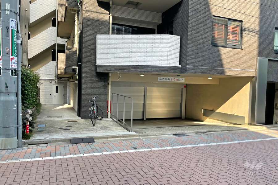 敷地内駐車場（屋内平面式）