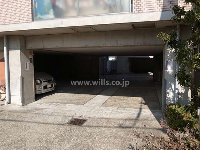 敷地内駐車場