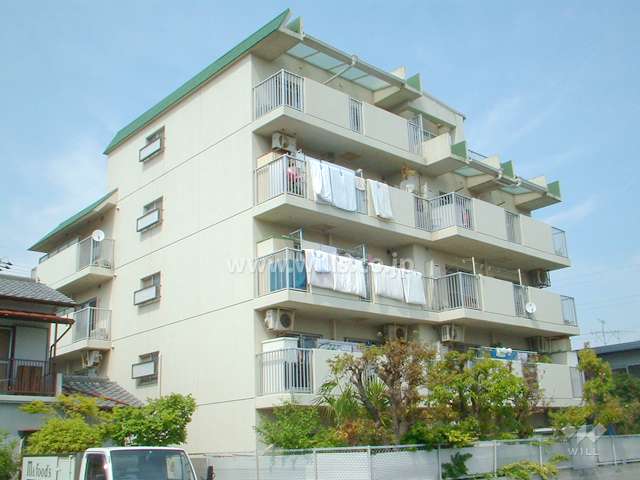 サンシティ武庫之荘本町の外観（南西側から）