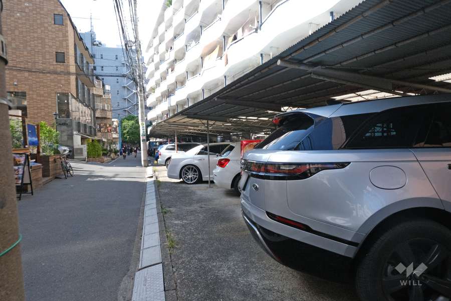 敷地内駐車場（屋外平面式）
