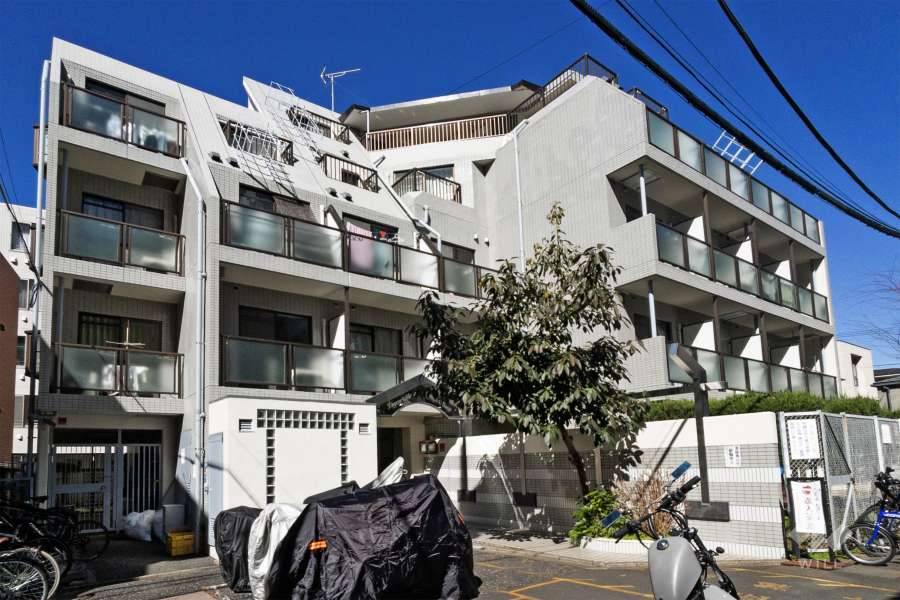 ペガサスマンション渋谷本町第１の外観（南西側から）