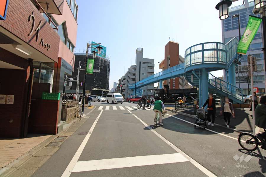 敷地南西側の前面道路