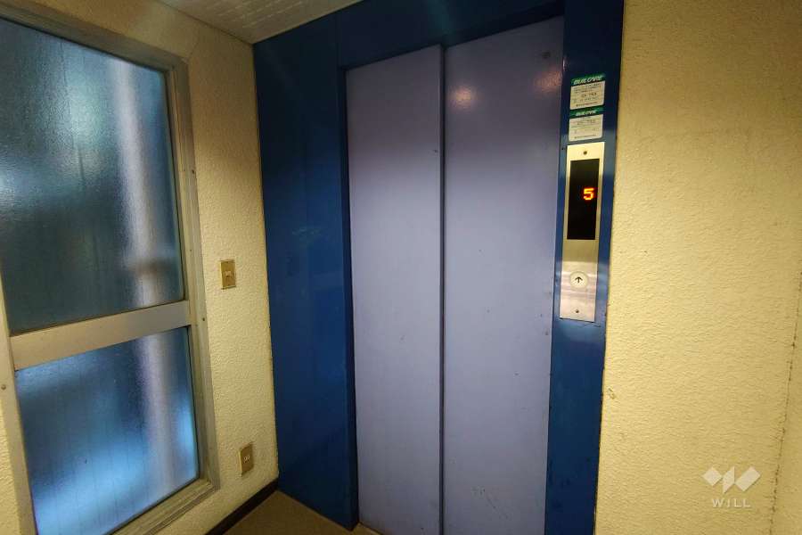 エレベーターホール