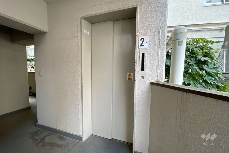 エレベーターホール