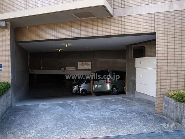 駐車場入り口
