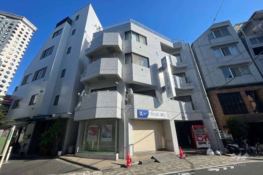 ダイヤビルの外観（南西側から）