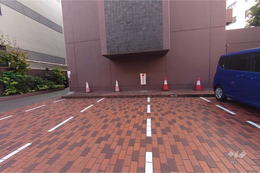 敷地内駐車場（屋外平面式）