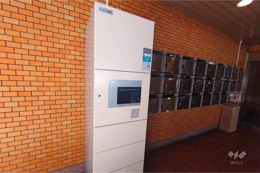 宅配ボックスと共用ポスト