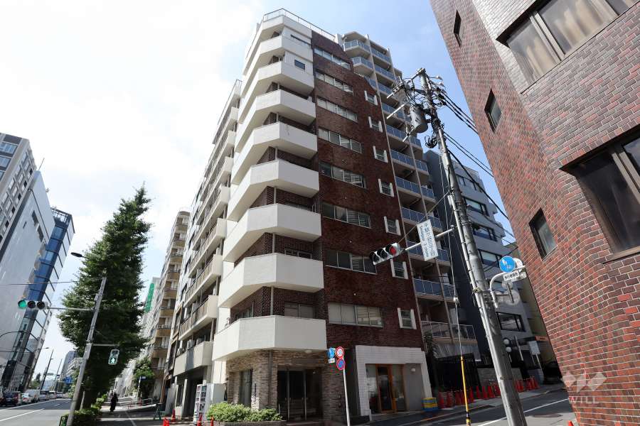 第１２宮庭マンションの外観（北側から）