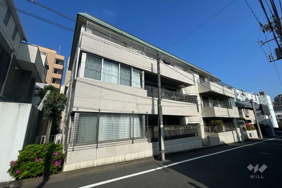 シャルマン松濤の外観（南東側から）