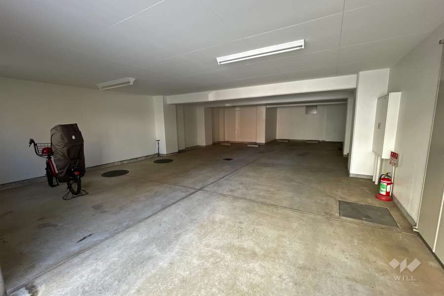 屋内に設けられた駐輪場