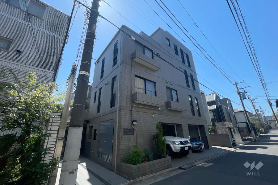 パレドール西原の外観（北西側から）