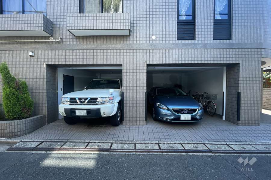 敷地内駐車場（屋内平面式）