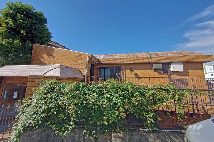 クラックスハイム神山町の外観（東側から）