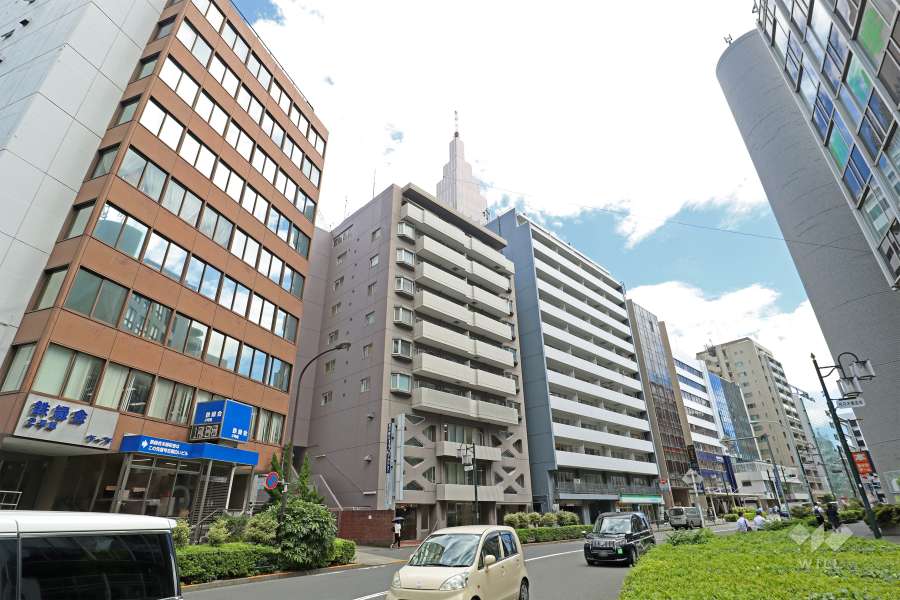 敷地西側前面道路