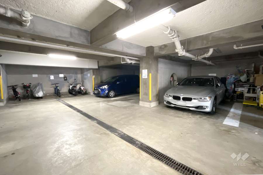 敷地内駐車場（屋内平面式）