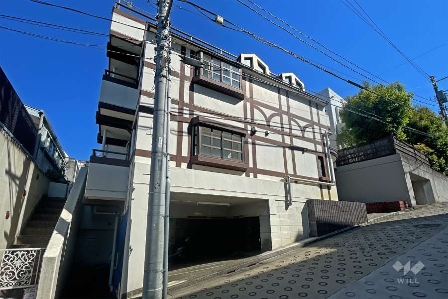 代々木上原ダイカンプラザの外観（南西側から）