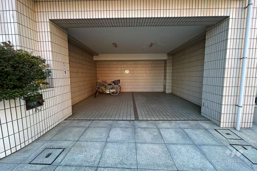 敷地内駐車場（屋内平面式）