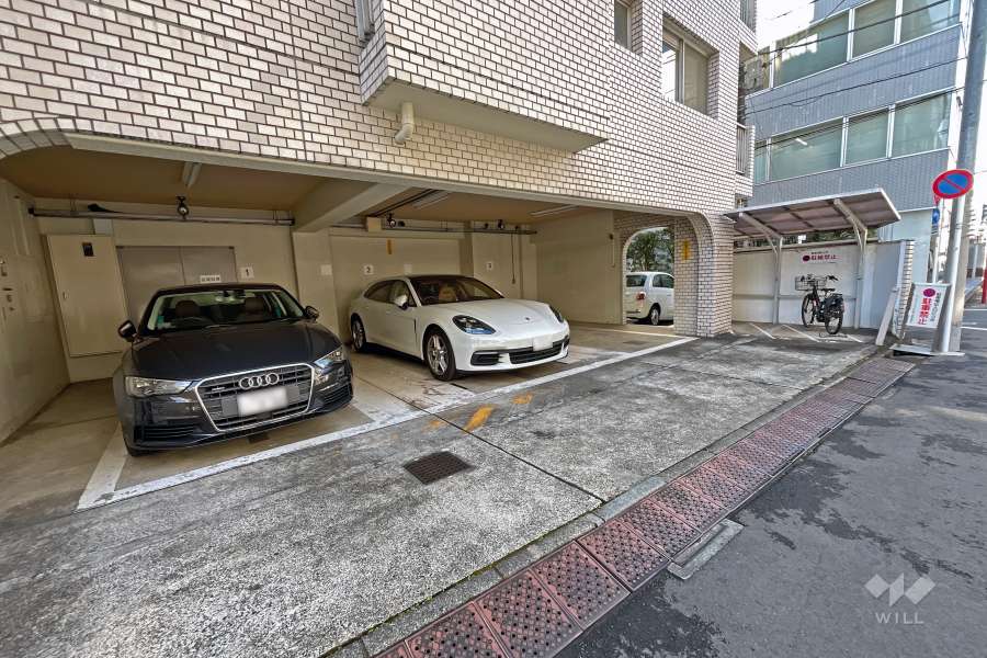 敷地内駐車場（屋内平面式）